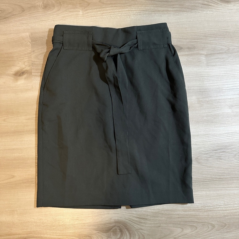 Banana Republic‎ 4Petite Olive Green Tie Waist Pencil Skirt Career Business - Picture 11 of 12